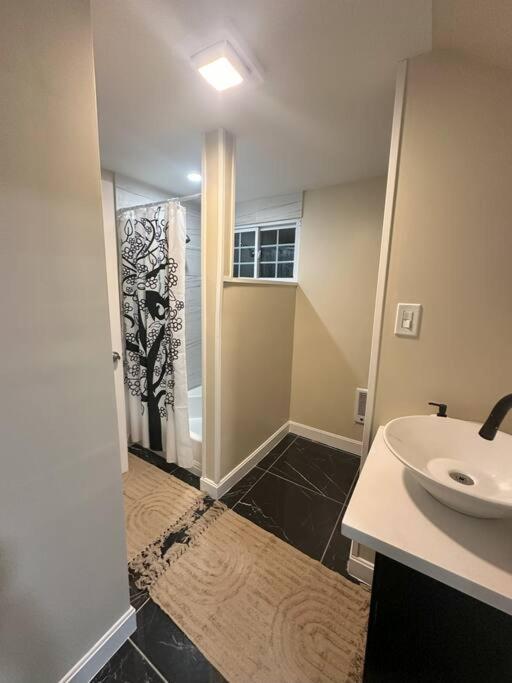 Urban Life Retreat Apartment Providence Luaran gambar