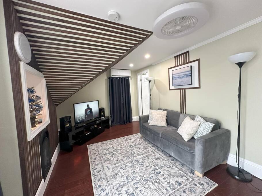 Urban Life Retreat Apartment Providence Luaran gambar